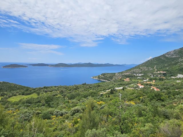 Prodaja građevinskog zemljišta s pogledom na more u okolici Dubrovnika