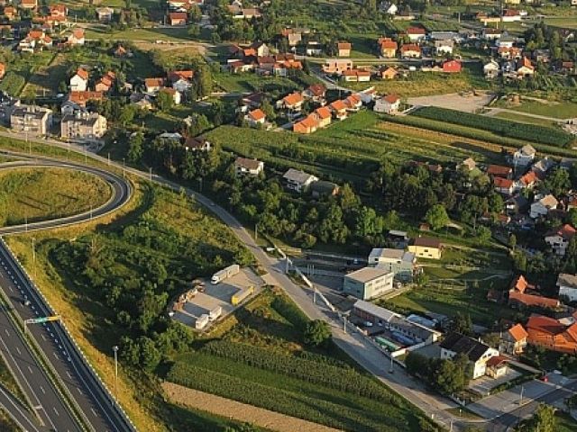 Prodaja građevinskog zemljišta u Svetoj Nedelji, 3500 m2