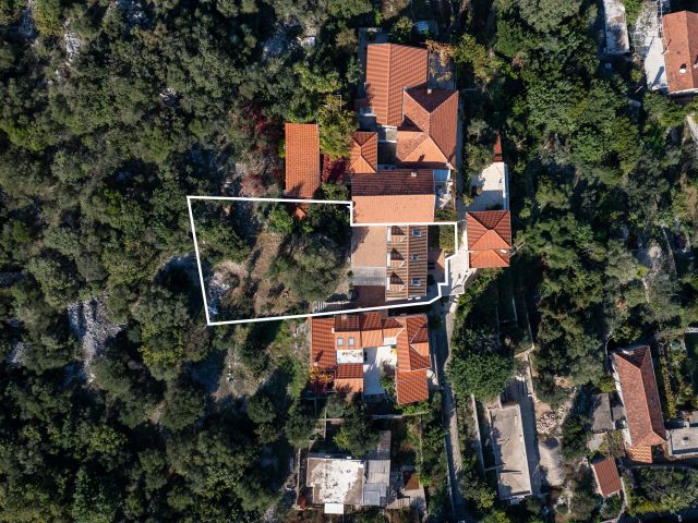 House with garden and sea view on island of Koločep near Dubrovnik, on sale